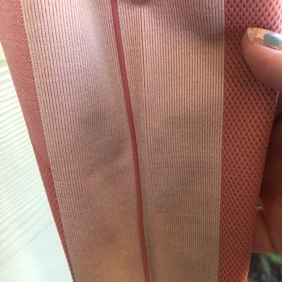 Lululemon Ebb to Train pink Tights Leggings Size 4 NEW - Picture 5 of 7